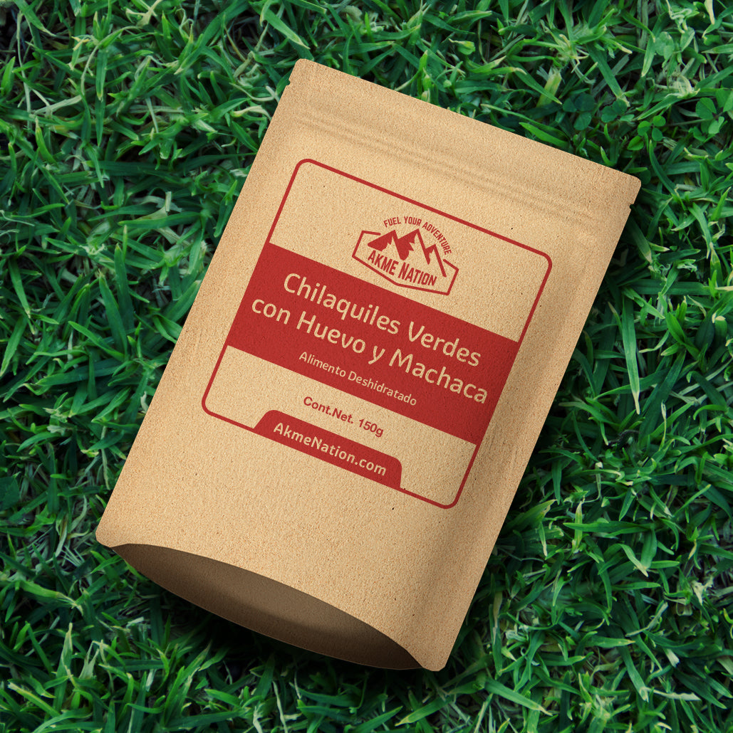 Chilaquiles Verdes con Huevo y Machaca